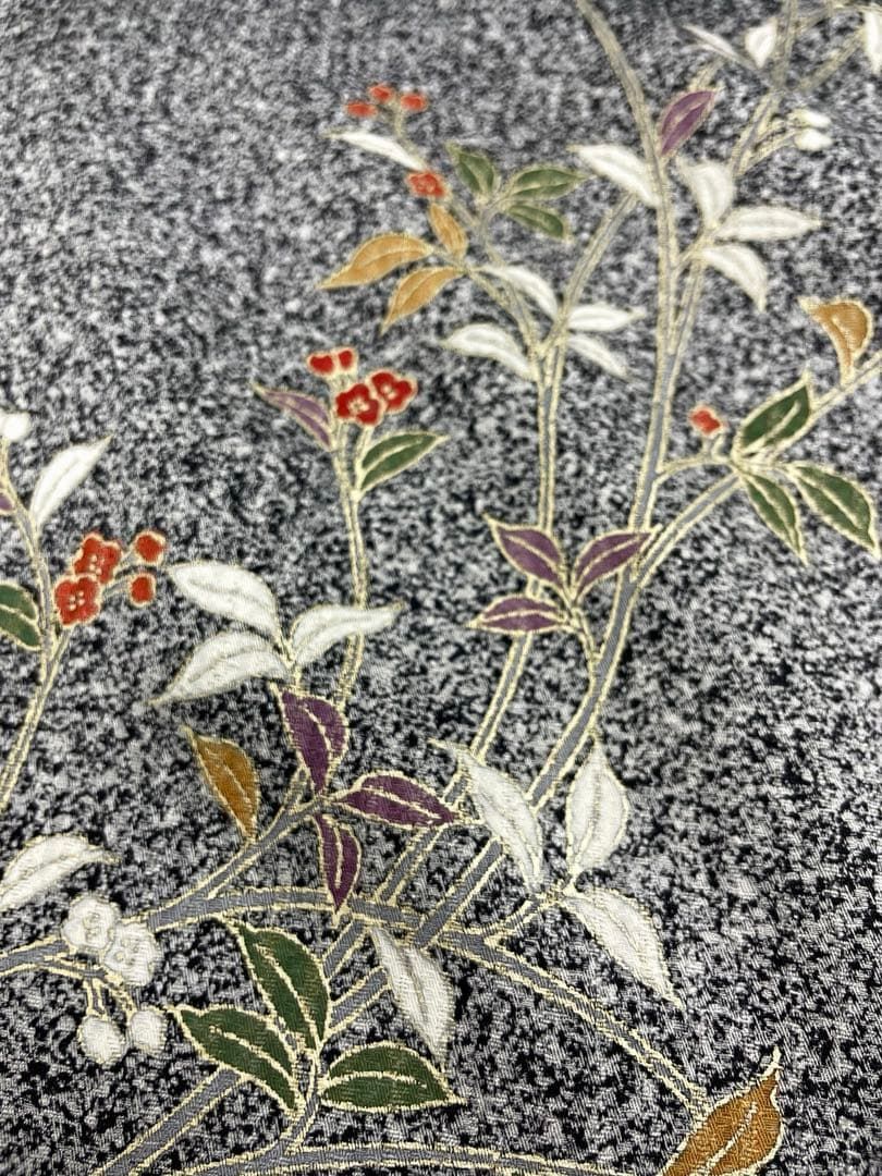 小紋 加藤重高 志野 落款入り 陶彩染 錦彩織 紋意匠 八掛付き 小紋 加藤重高 志野 落款入り 陶彩染 錦彩織 紋意匠 八掛付き