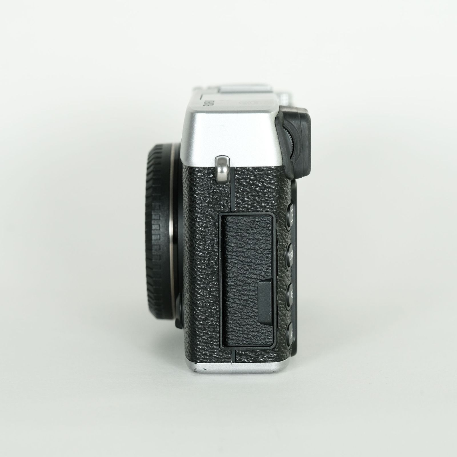 動作良好 FUJIFILM フジフィルムX-E1 ミラーレス 一眼　シルバー Amazon.co.jp: FUJIFILM ミラーレス一眼レフカメラ X-E1 ボディ 1630万