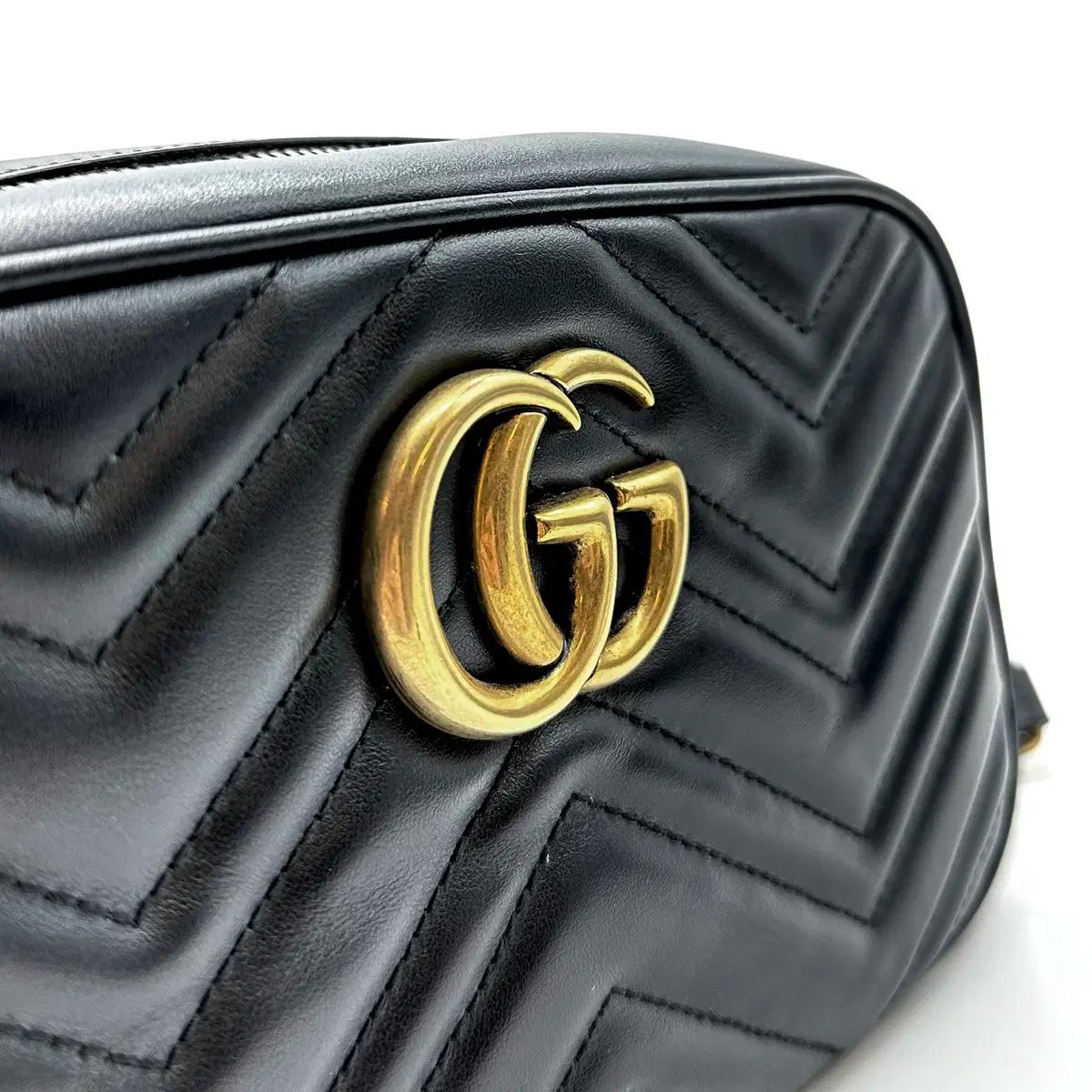 スモール GUCCI グッチ GG マーモント マトラッセ ショルダーバッグ クロスバック GUB110905