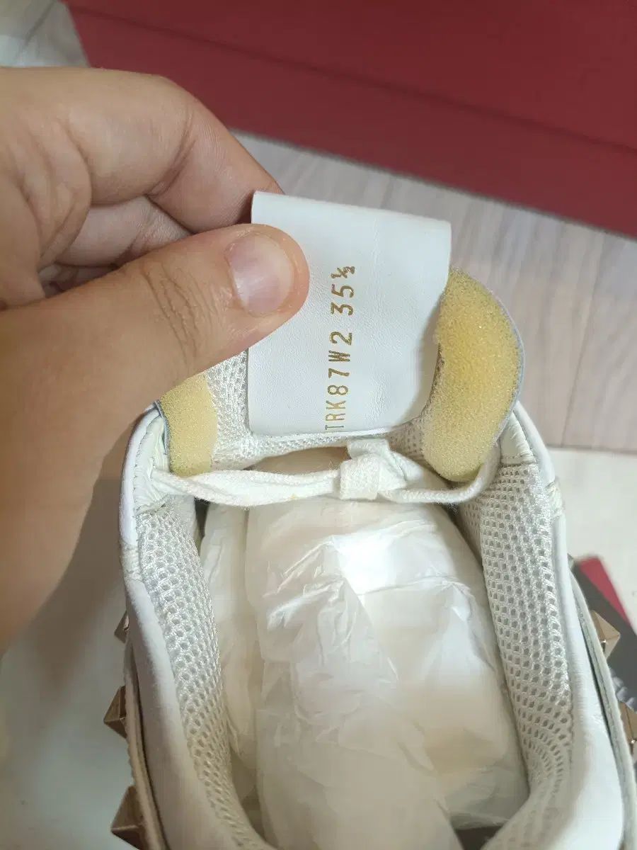 ヴァレンティノ ロックスタッズ