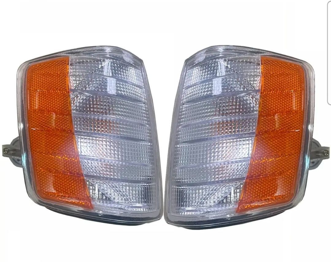 注文 メルセデスベンツ W201 190E/190D フロントコーナーランプライト