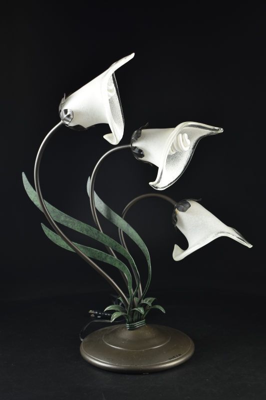 蔵A 5676 b ランプ 花型照明 置型