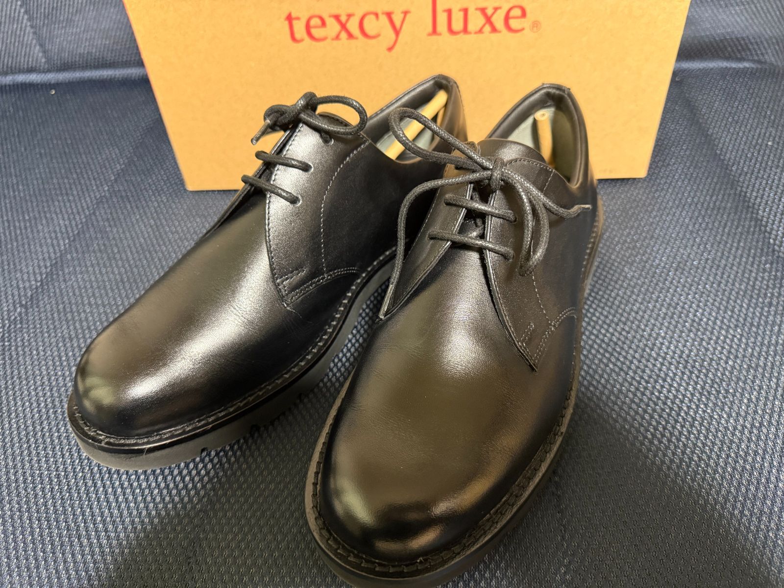 アウトレット テクシーリュクス ビジネスシューズ アシックス商事 本革 メンズ TU-8016 24.5CM 処分