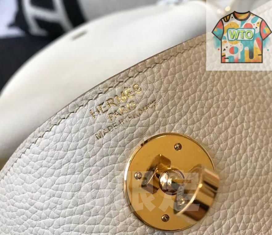 バッグ ハンドバッグ