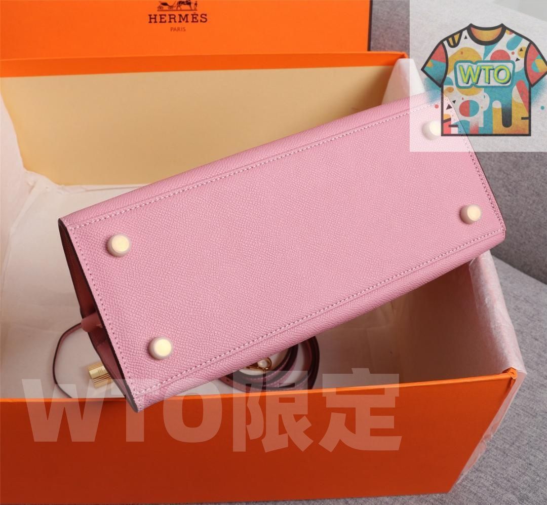 Bag ピンクのハンドバッグ