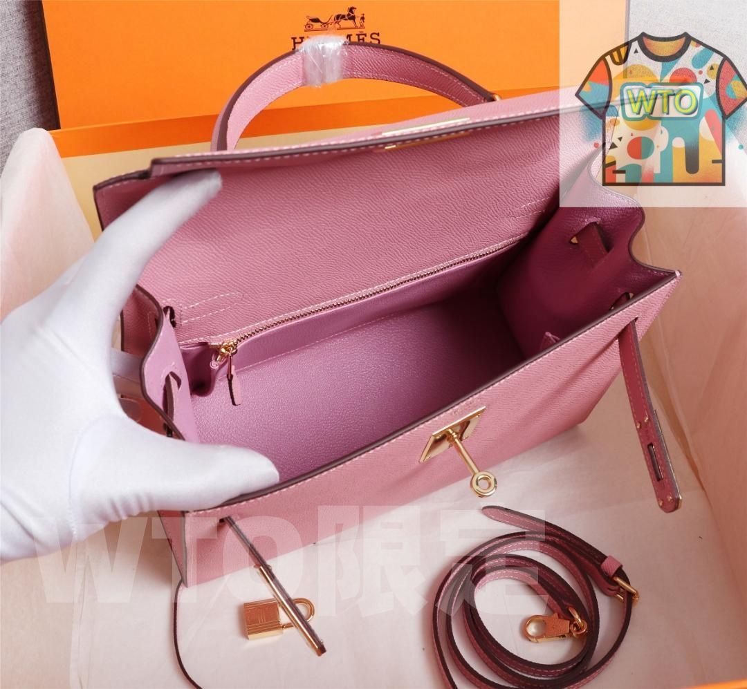 Bag ピンクのハンドバッグ