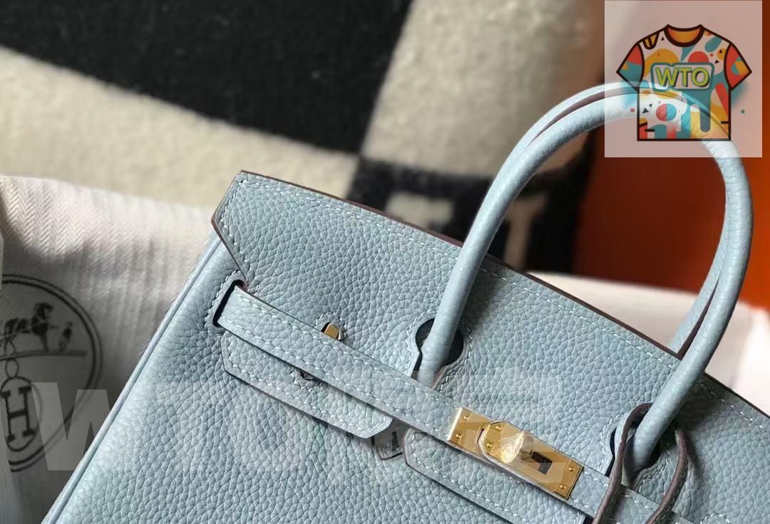 バッグ ゴールド金具