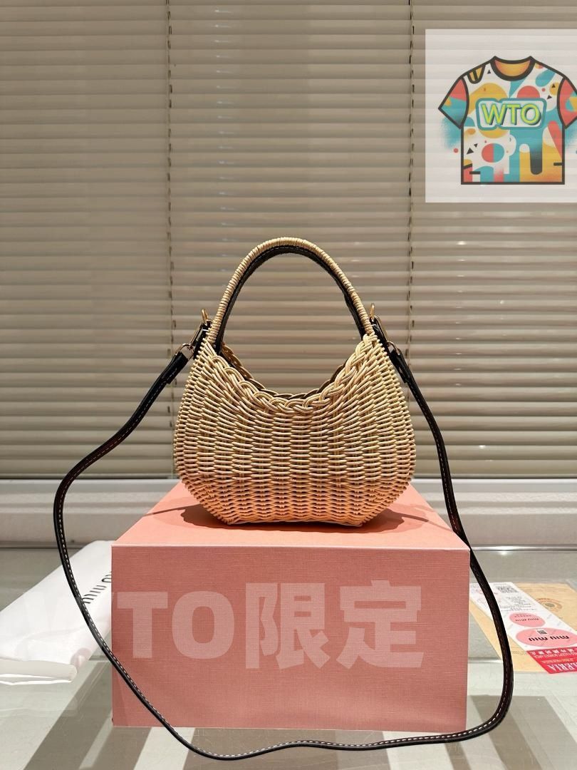 MIUMIU ミュウミュウ 編みカバン ハンドバッグ ショルダーバッグ-M 02