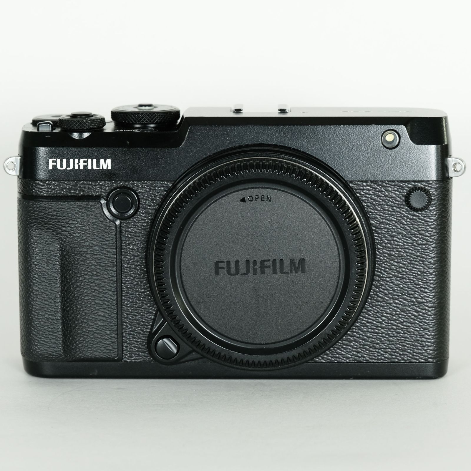 良品 | シャッター数7,170回] FUJIFILM GFX 50R | ミラーレス一眼