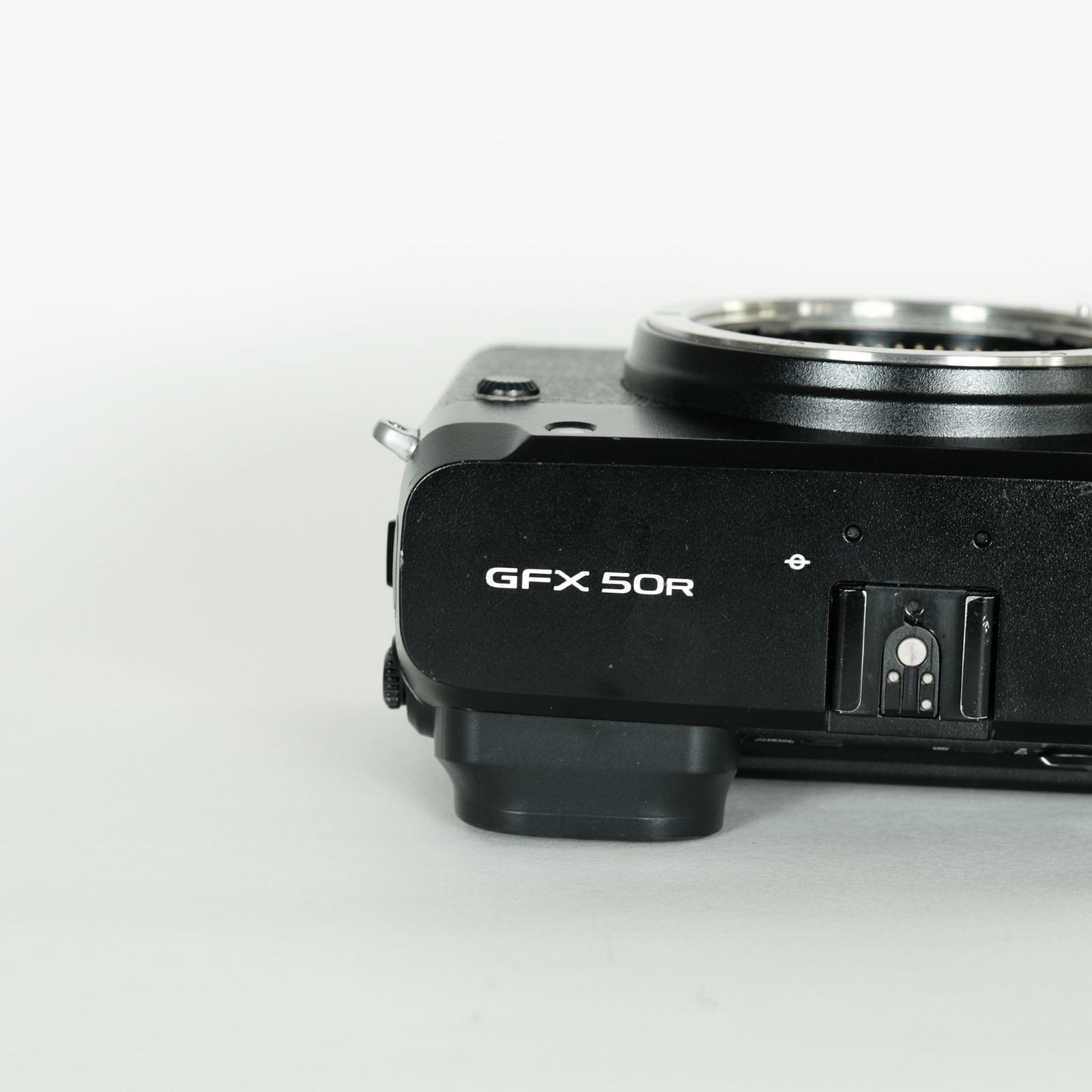 美品 FUJIFILM GFX 50R シャッター数4,428 美品 FUJIFILM GFX 50R シャッター数4,428