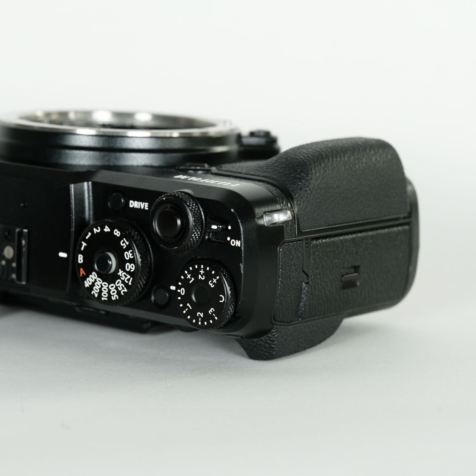 美品 FUJIFILM GFX 50R シャッター数4,428 8 Lowest Priced Fujifilm GFX 50R Medium Format Mirrorless Camera