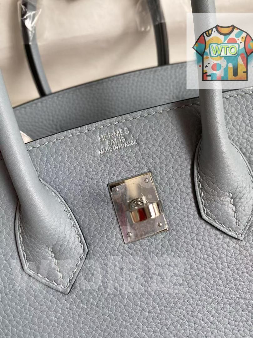 バッグ ゴールド金具