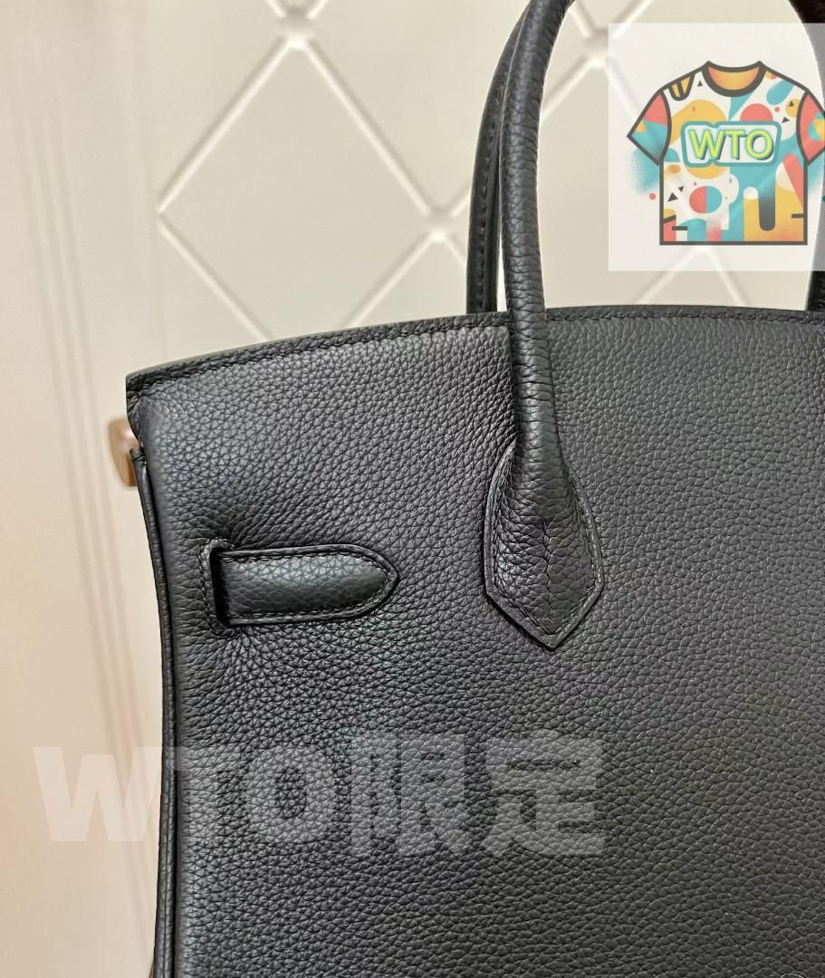 ブラック ハンドバッグ