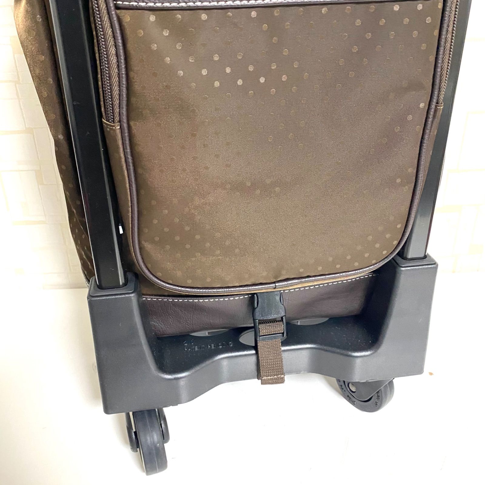 バッグ取外し 大容量収納