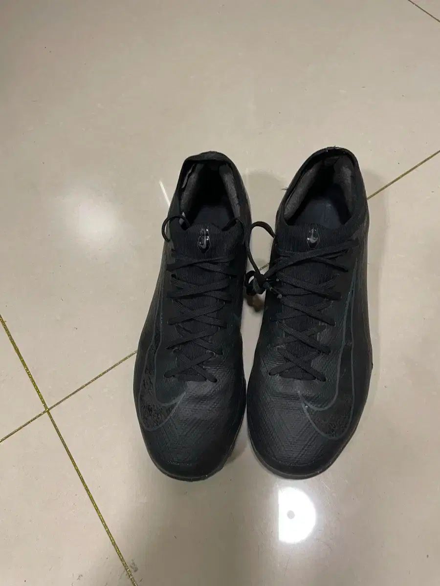 NIKE マーキュリアル ベイパー 16プロ tf 260