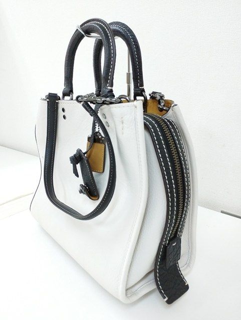 コーチ ショルダーバッグ