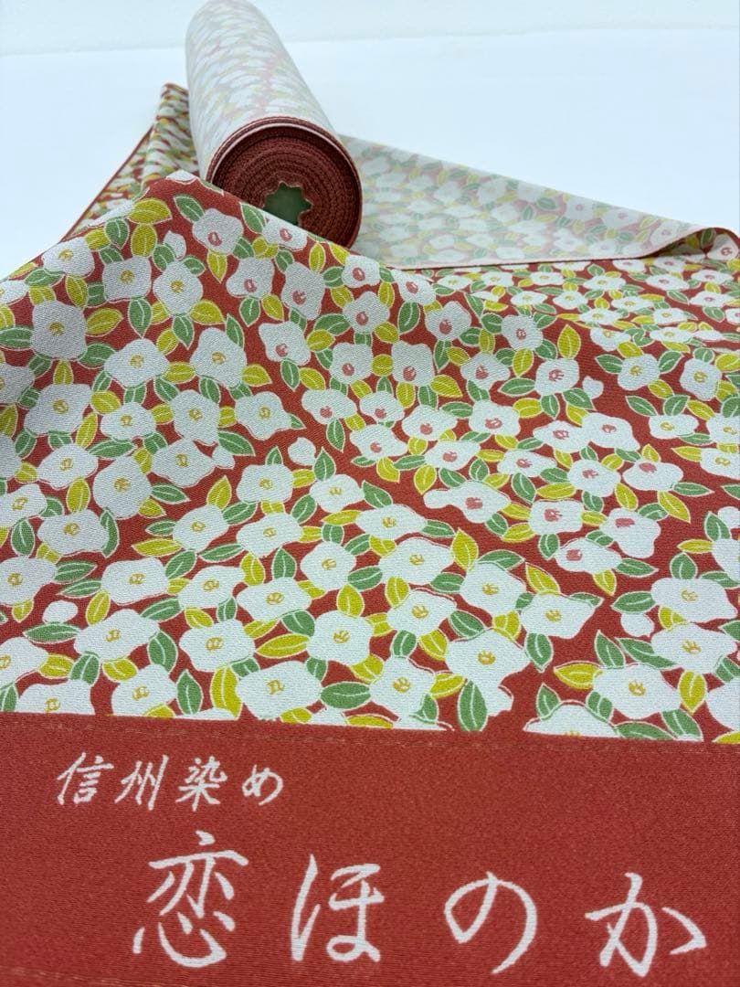 小紋 信州染め 恋ほのか ちりめん 全体柄 椿 反物 正絹 O 099