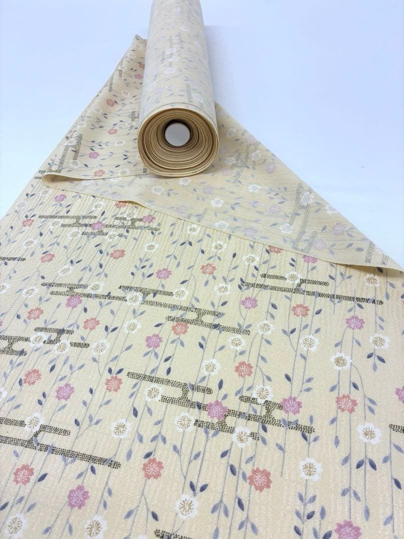 壺垂れ模様 反物