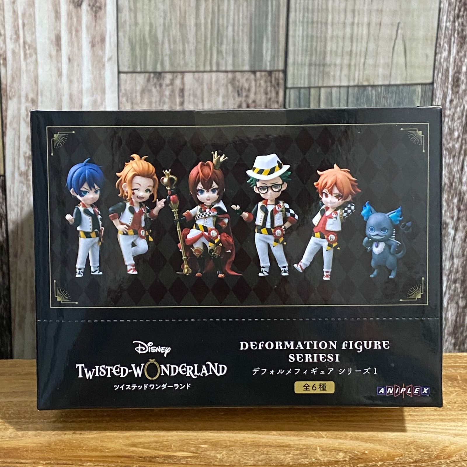 ディズニー ツイステッドワンダーランド デフォルメフィギュア