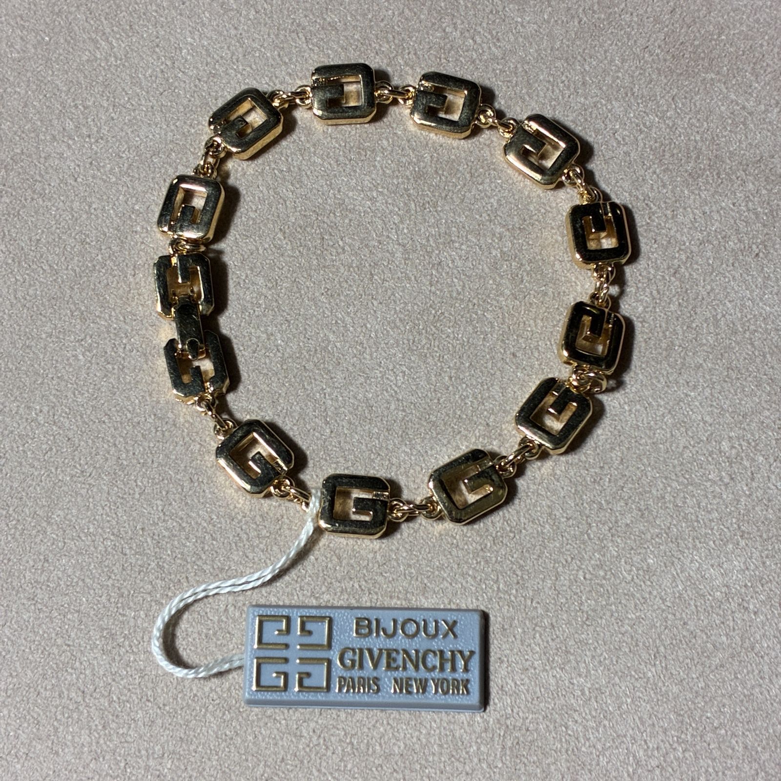 ジバンシー ブレスレット