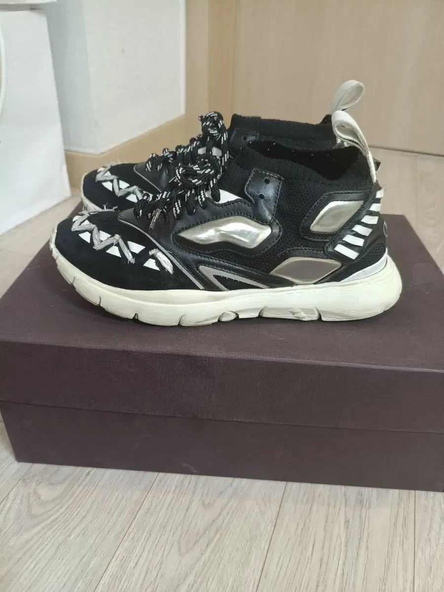  39 Valentino ヒーローズ スニーカー フルセット 245 255 フラットシューズ バレエシューズ パンプス