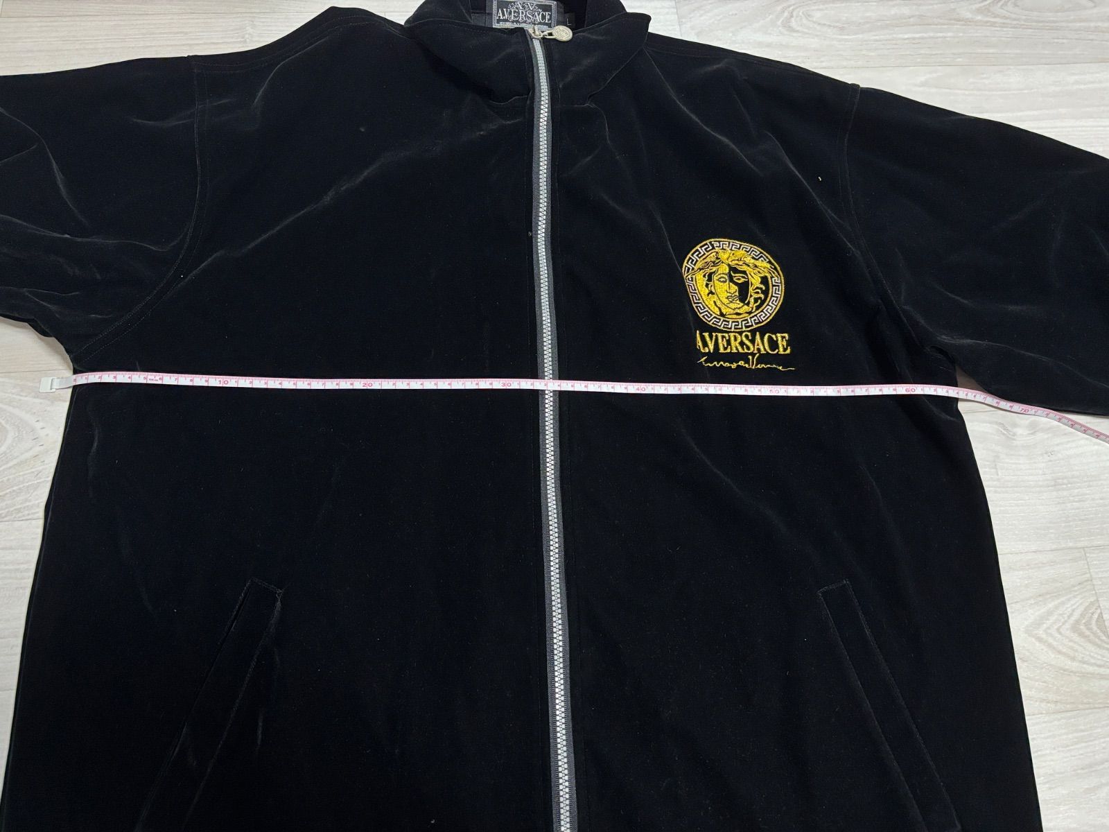 A.VERSACE ヴェルサーチ セットアップ ベロア 黒 メデューサ - メルカリ
