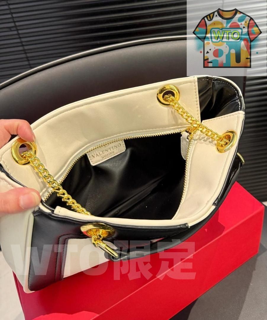 Valentino ショルダーバッグ