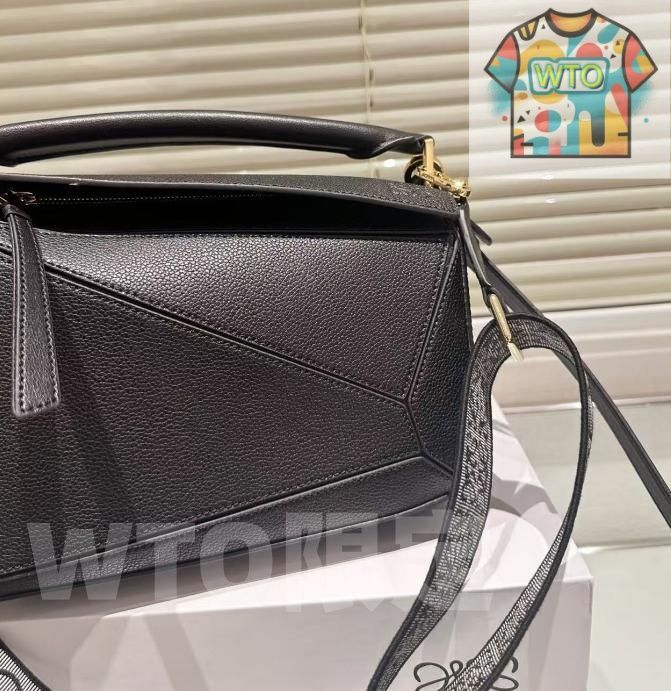 ロエベ ミニ 2 WAY ショルダーバッグ-WTO輸入-VXT 24