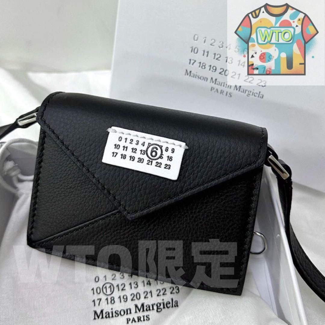 MM 6ショルダーバッグブラック