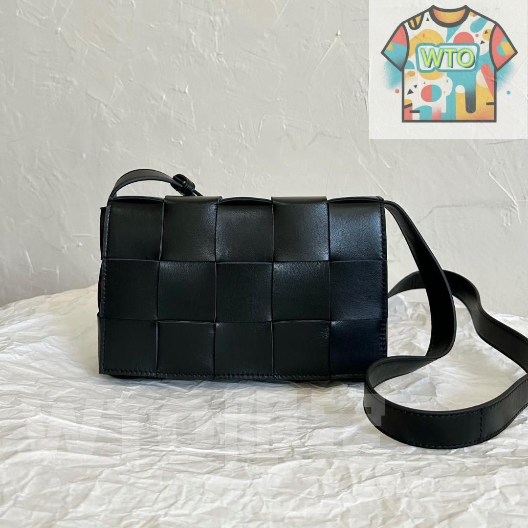 BOTTEGA VENETA カセットバッグ ショルダーバッグ