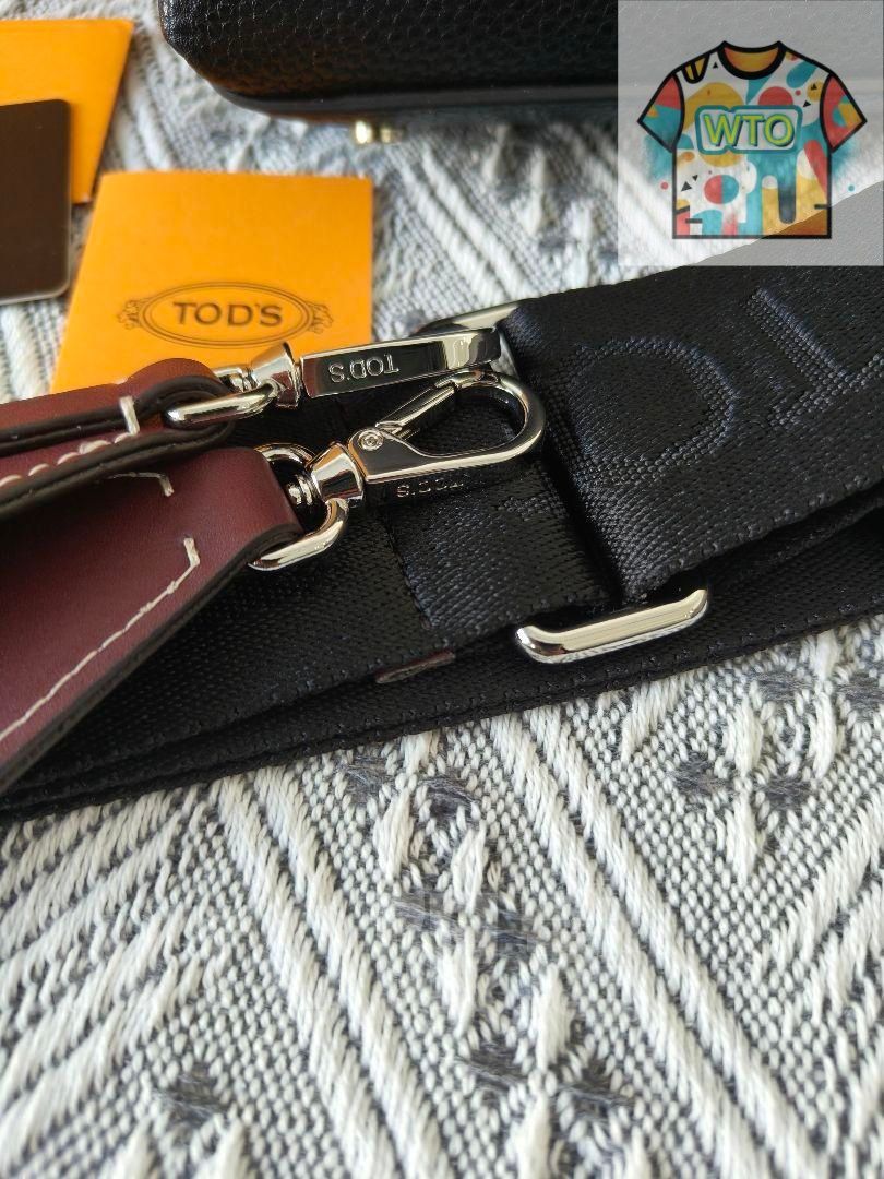 ショルダーバッグ ブラック