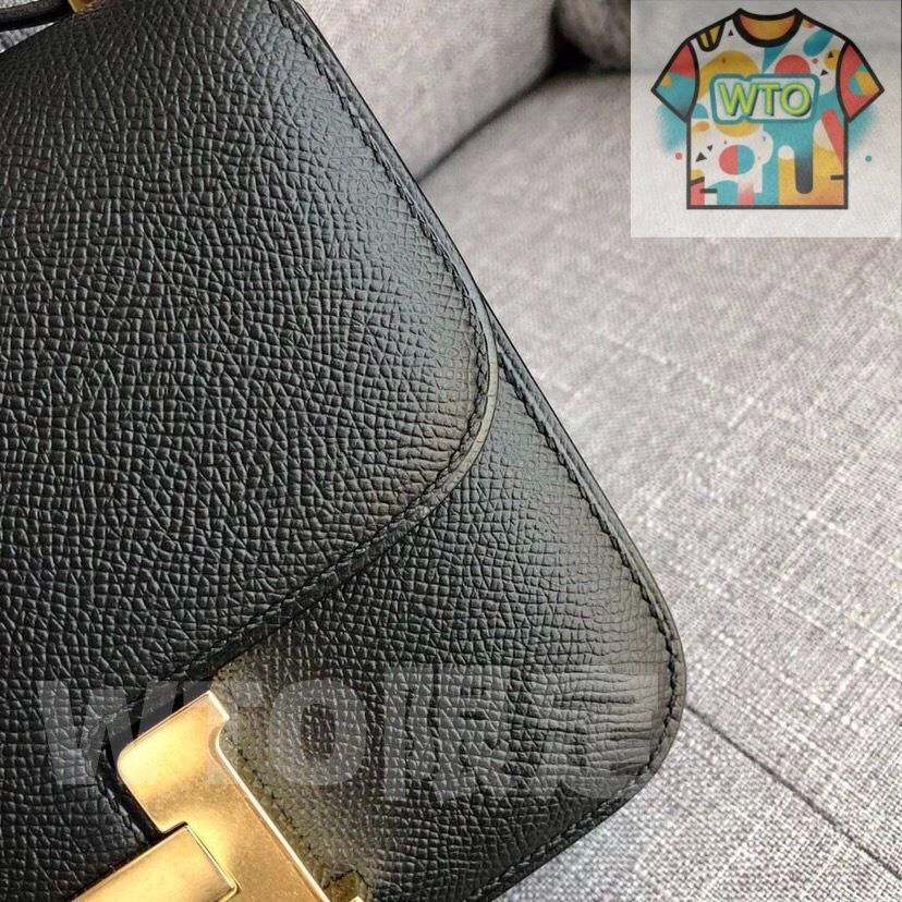 ショルダーバッグ ブラック