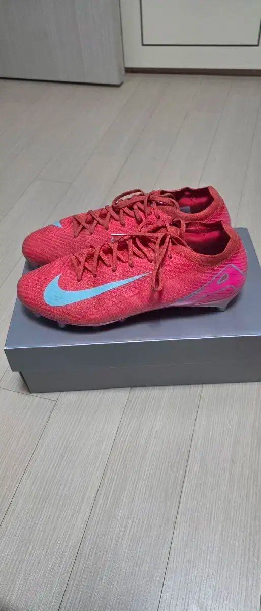 マーキュリアル ヴェイパー16 エリート Ag-Pro 280mm