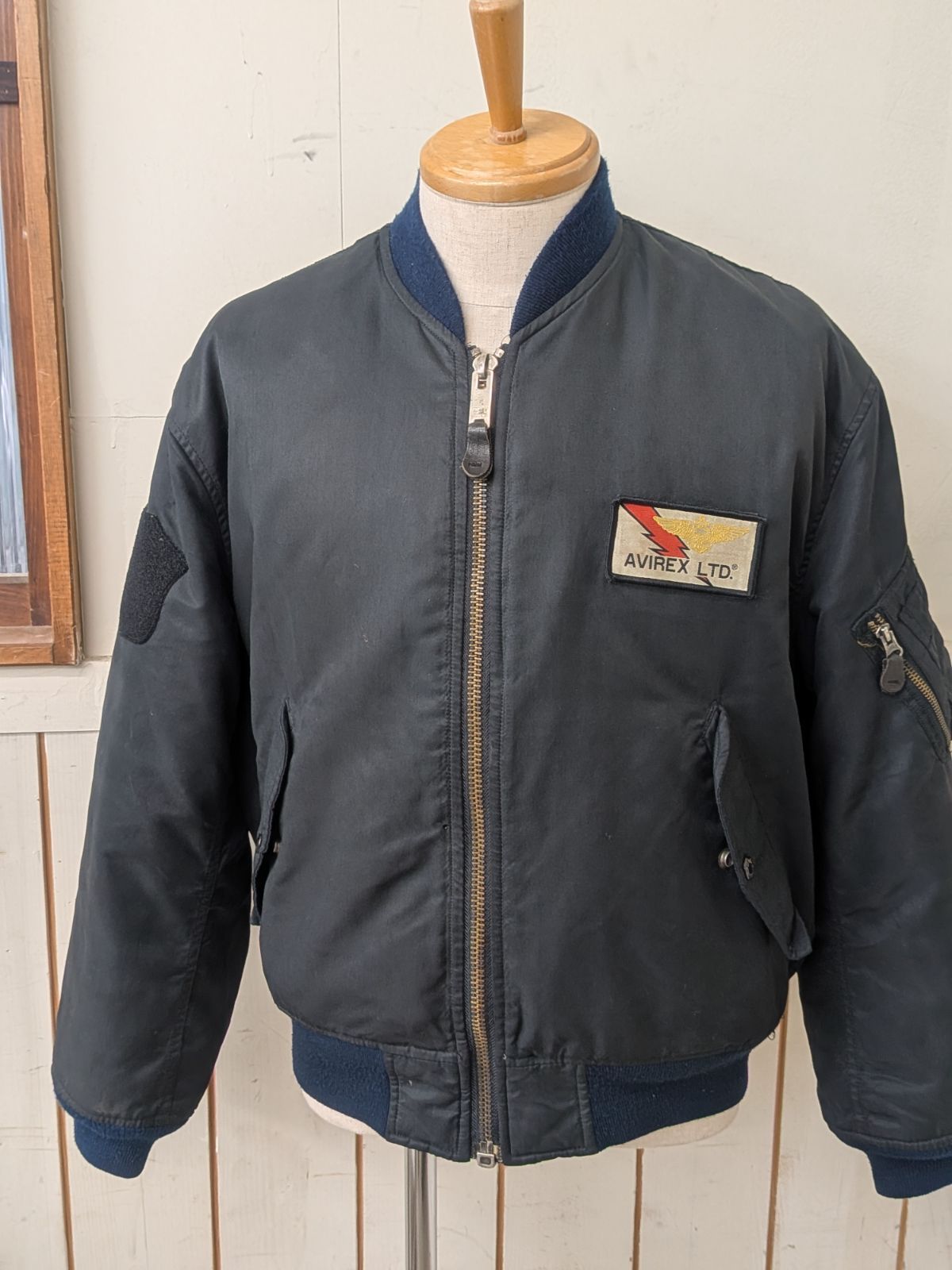 AVIREX B-15Cタイプ / 80s〜90s ヴィンテージ / 裏地プリント / Mサイズ/ジャケット・アウター