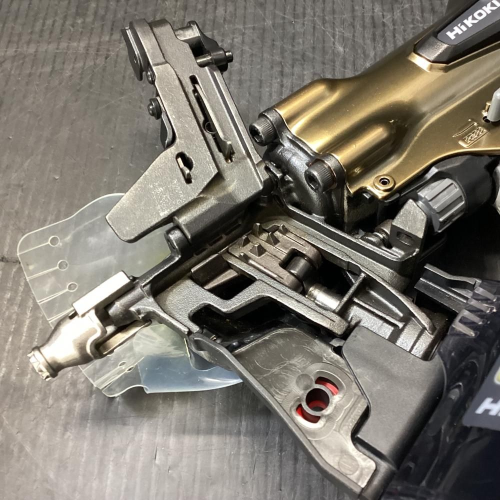 高圧ロール釘打機