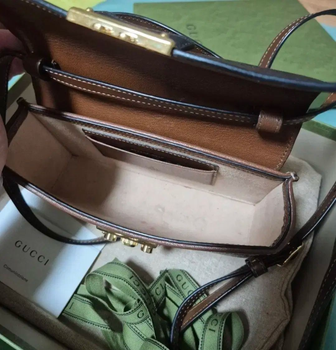  グッチ パッドロック ミニ GG ショルダーバッグ メッセンジャーバッグ ショルダーバッグ