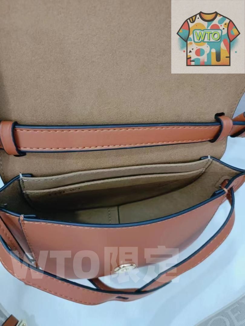 ショルダーバッグ