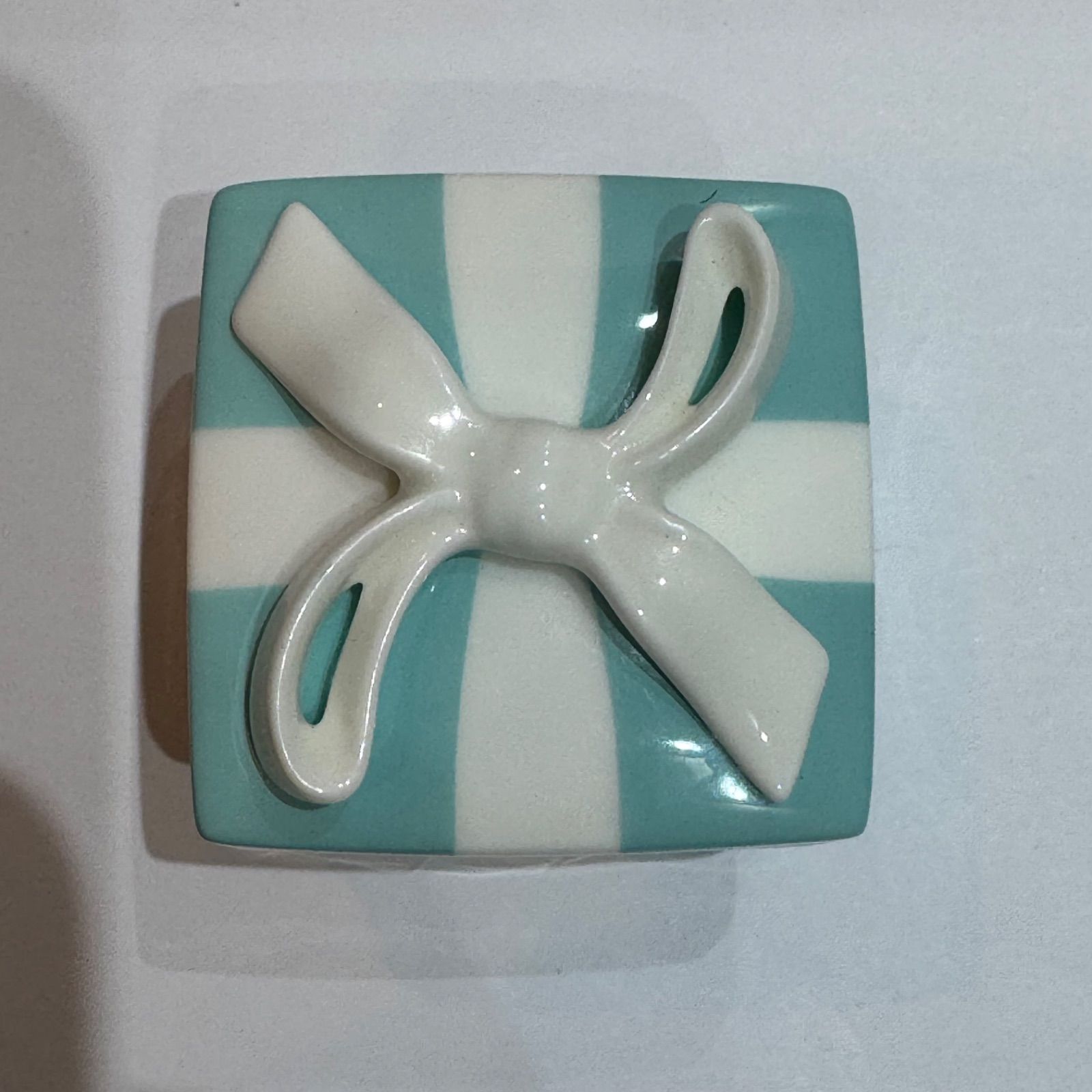 美品】Tiffany ＆ CO. ティファニー ブルーリボン 小物入れ 陶器製