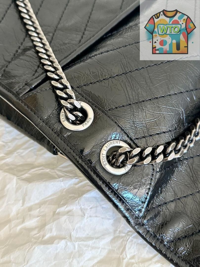 イヴサンローラン