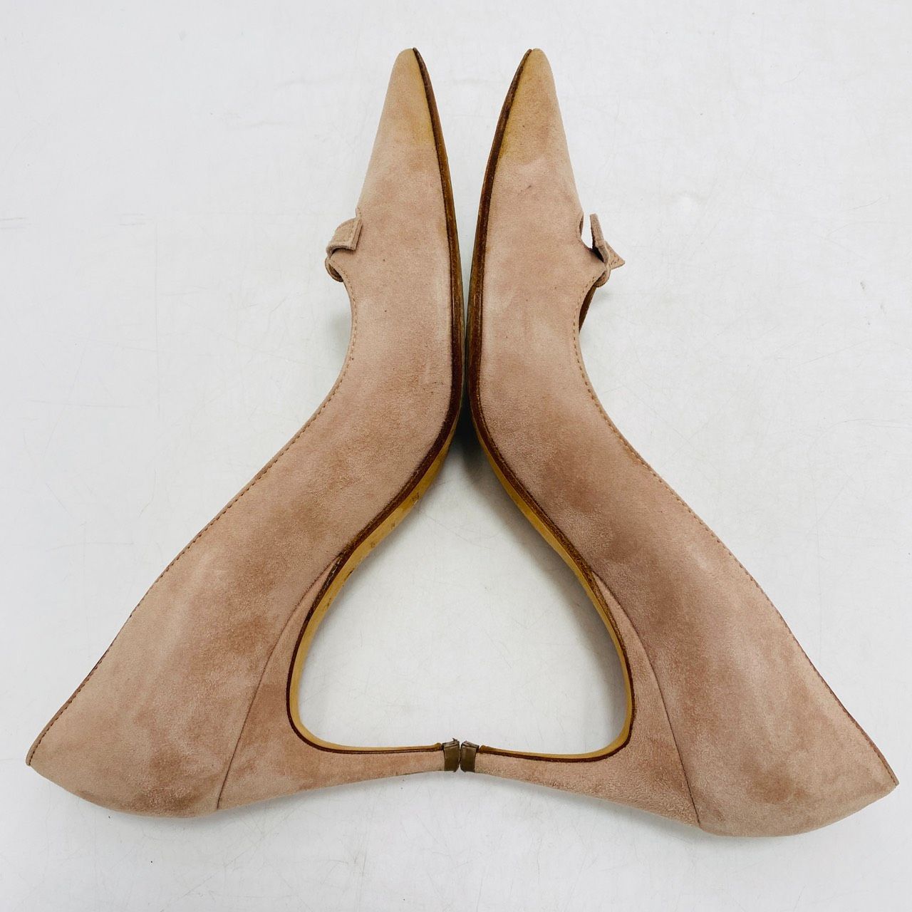 sergio rossi セルジオロッシ パンプス ポインテッドトゥ リボン