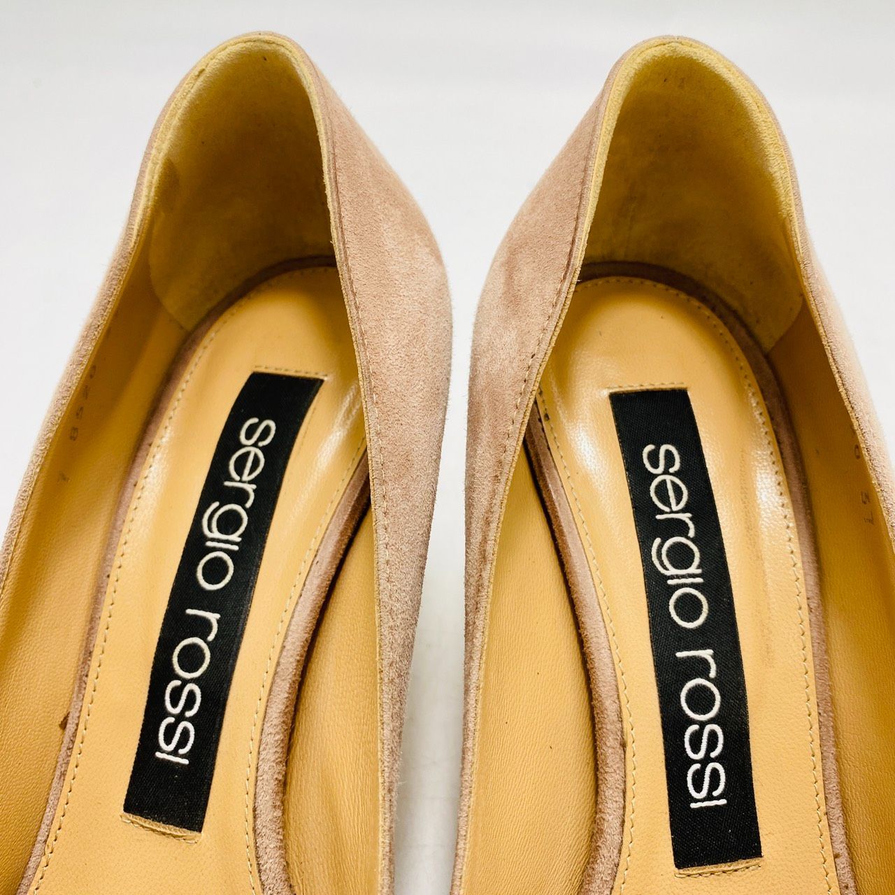 sergio rossi セルジオロッシ パンプス ポインテッドトゥ リボン