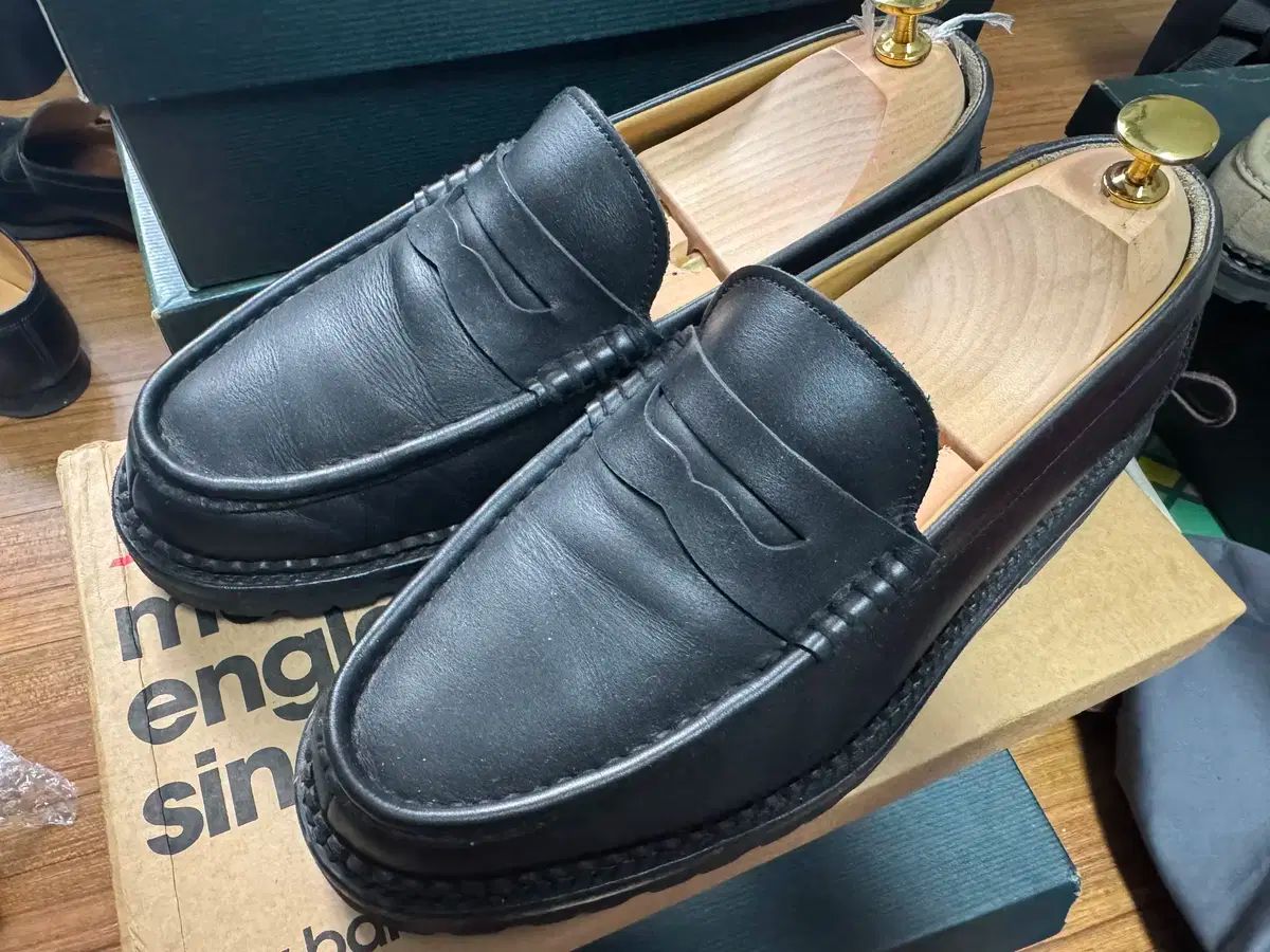 ヘリテイジ リーガル ビブラム ペニーローファー ブラック 255 260