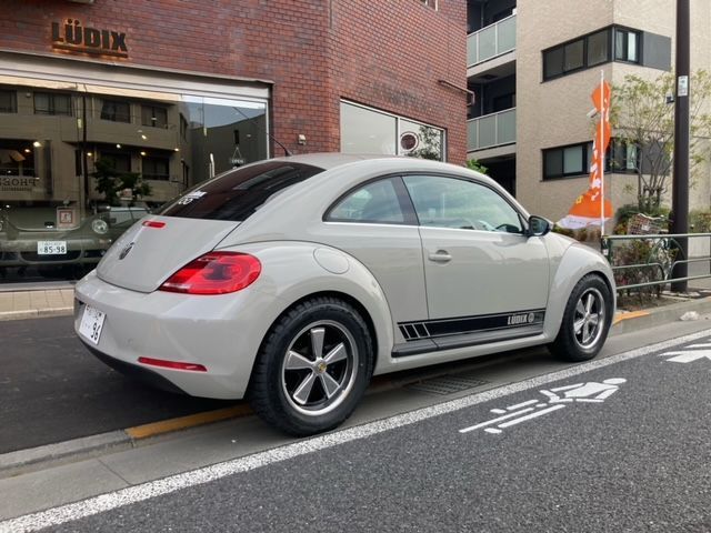 新品 VW 空冷 ポルシェアロイ FUCHS 17X7J 5H 112 +35 エンブレム