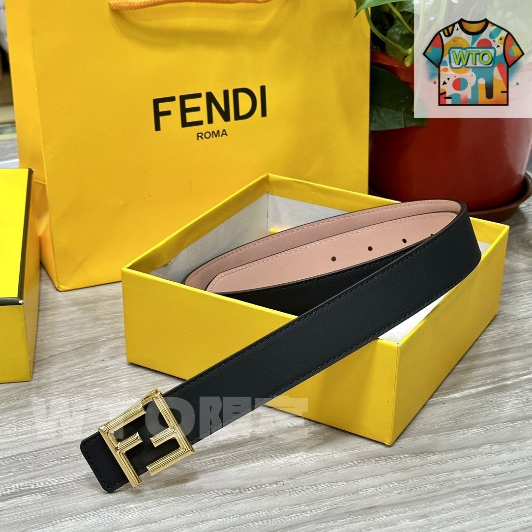  FENDI フェンディ レディース カジュアルベルト05-1 ベルト 小物