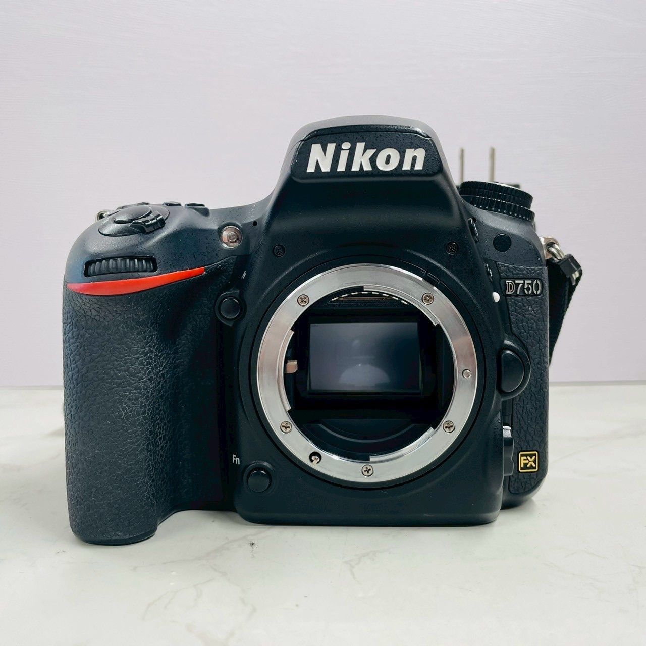 Nikon D750 ボディ ショット数45,443枚 動作良好 管理番号：6179