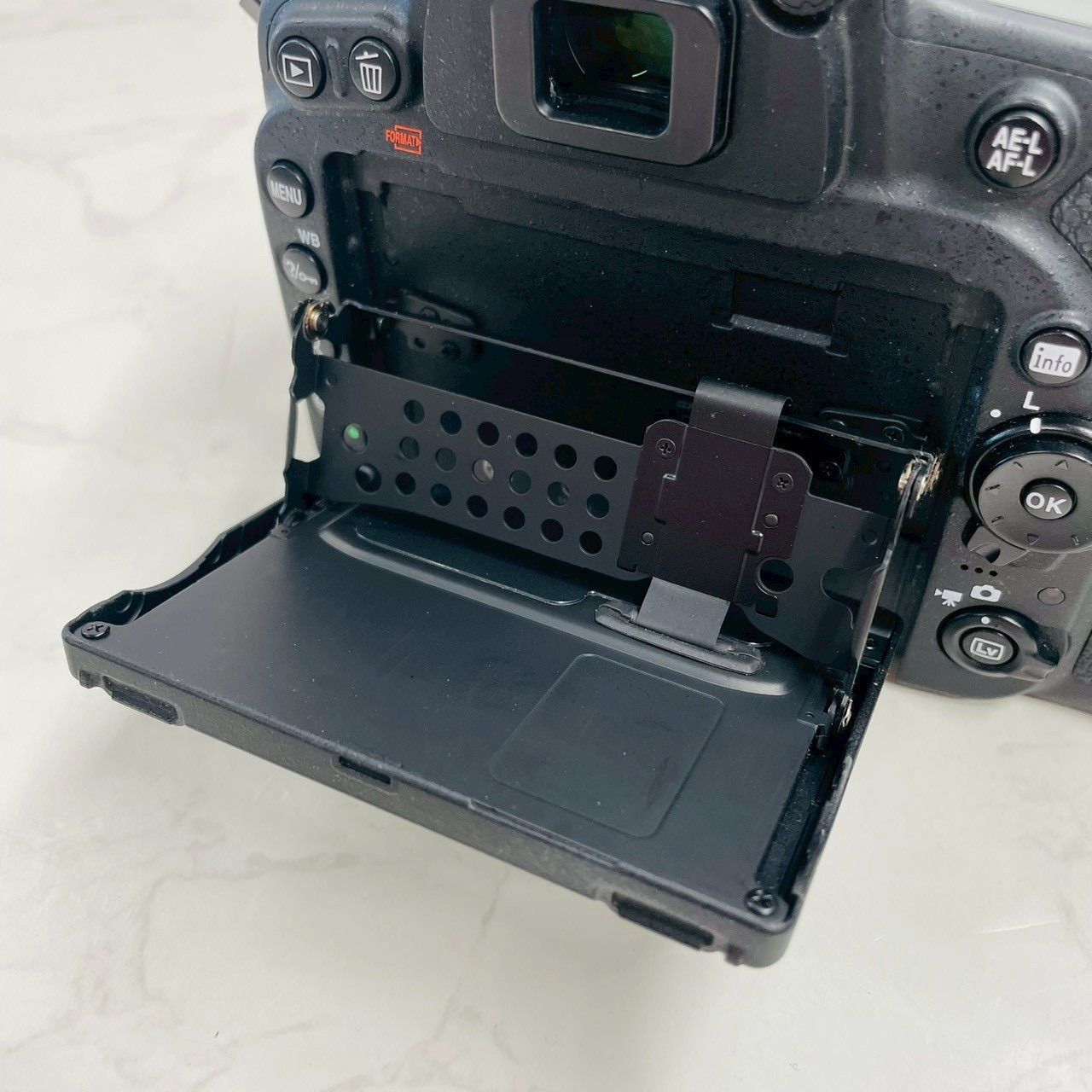 Nikon D750 ボディ ショット数45,443枚 動作良好 管理番号：6179