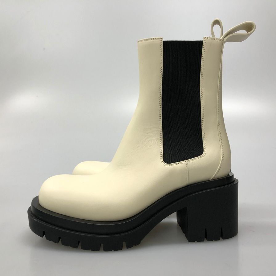 ボッテガヴェネタ ブーツ LUG ANKLE ブラック AFD 15-2