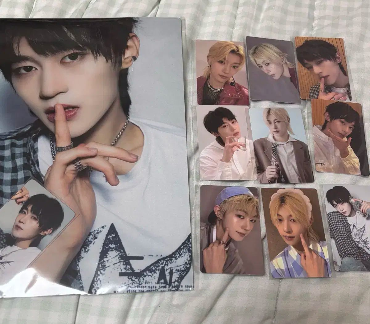 LOVE YOURSELF 承 Her 中 あんさんぶるスターズ あんスタ まとめ トレカ A4 まとめ トレカ BOYS PLANET ボイプラ BOYS PLANET ボイプラ 展示会