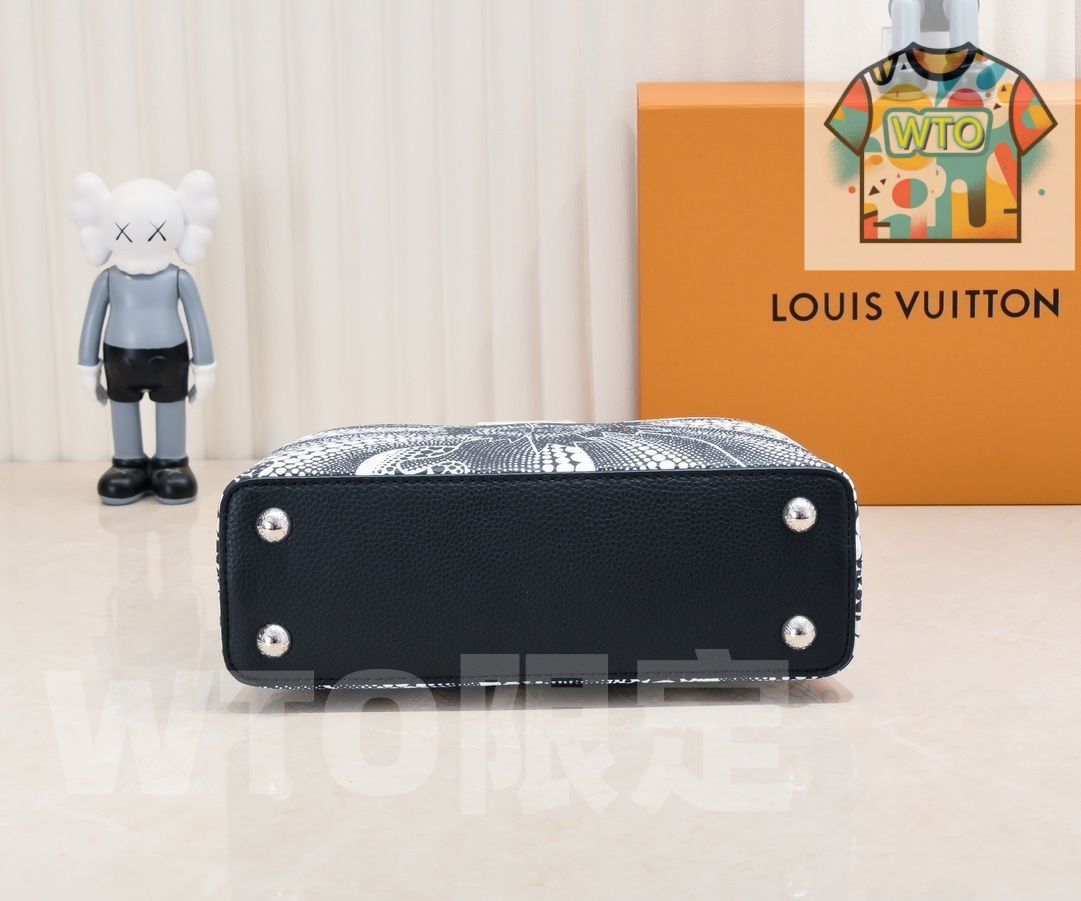 Louis Vuitton リュックサック 手首バッグ 旅行バッグ 手に提げて肩にかけてもいい 暗潮が押し寄せて目がくらむデザイン-WTO輸入-PXH32