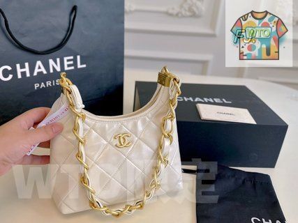 CHANELシャネル24 aオイルワックスレザー流浪ホボ脇バッグ ハンドバッグ リュックサック 小銭入れ 手首バッグ ショルダーバッグ